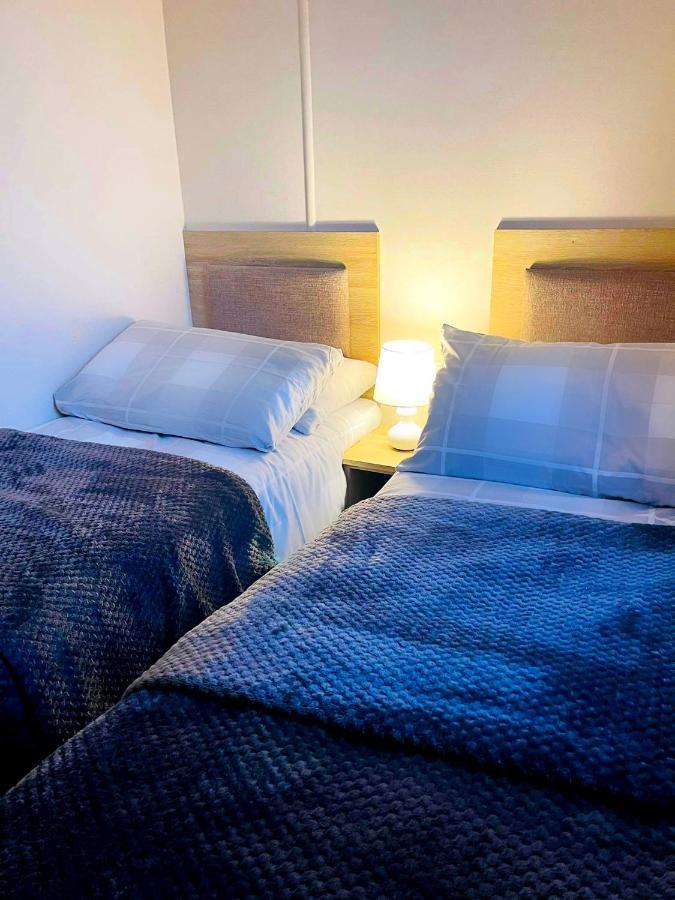The Sunflower Luxury Caravan At Tattersall Lakes Hotel Tattershall Ngoại thất bức ảnh